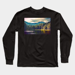 Lake surrounded by a forest Long Sleeve T-Shirt